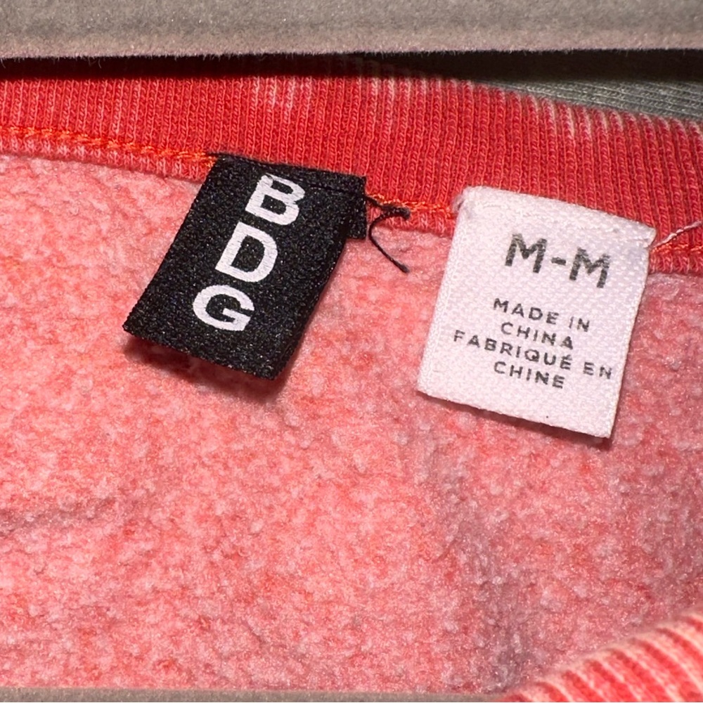 cropped BDG orange sweatshirt! - Picture 4 of 4